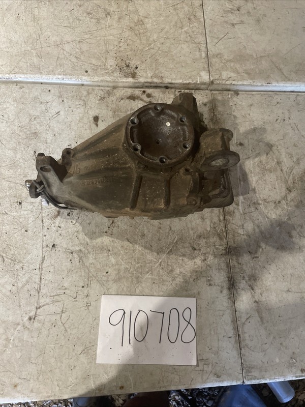 1986-1991 Mercedes W126 420SEL differential 2.47 1263511201