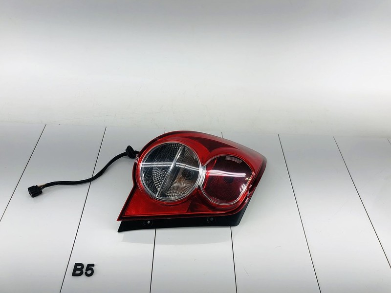 12-16 CHEVROLET SONIC REAR LEFT DRIVER SIDE TAIL LIGHT BRAKE STOP LAMP OEM