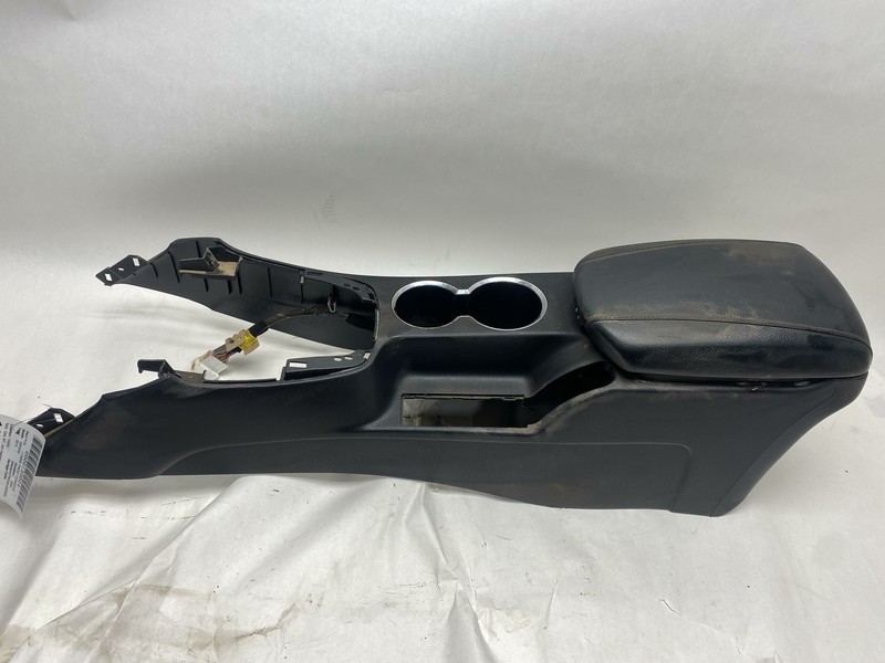 2009-2010 HYUNDAI GENESIS COUPE CENTER CONSOLE W/ CUP HOLDER & ARM REST OEM