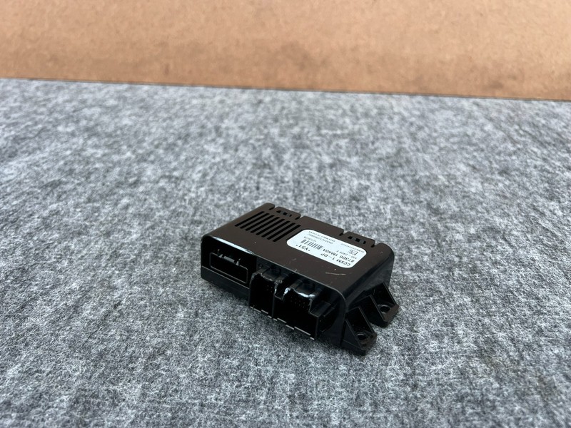 INFINITI M37 M56 Q70 11-19 OEM FRONT SEAT CLIMATE CONTROL MODULE UNIT FITS L & R