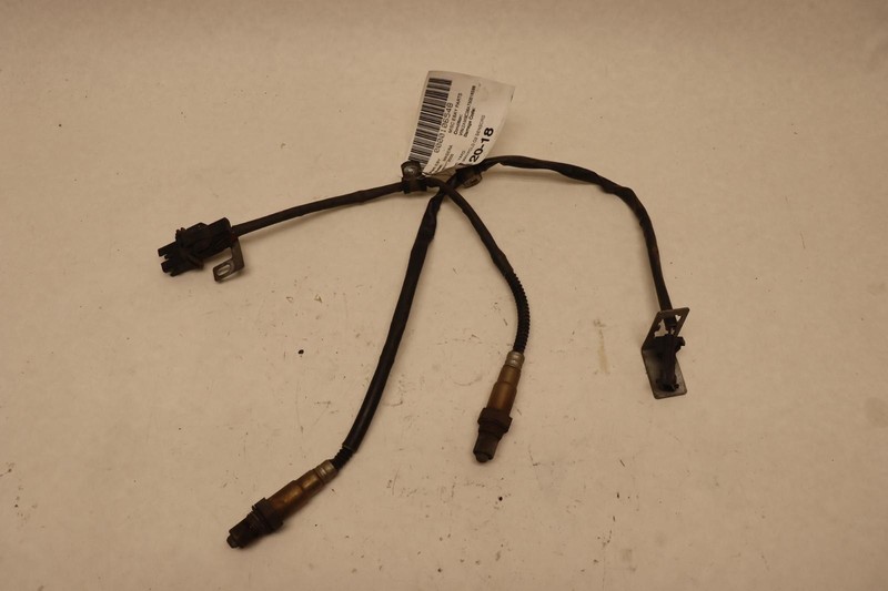 2005-2007 MASERATI COUPE GT RIGHT SIDE O2 LAMBDA MANIFOLD OXYGEN 200SENSOR OEM
