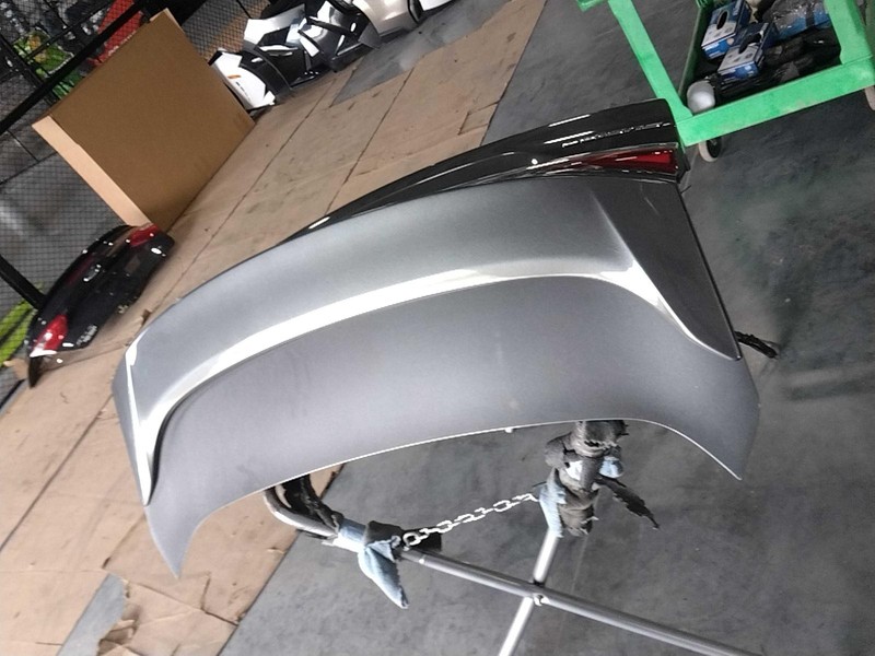 2017 Ford Fusion Deck Lid Trunk Lid Grey OEM 634419 Rear Camera Spoiler