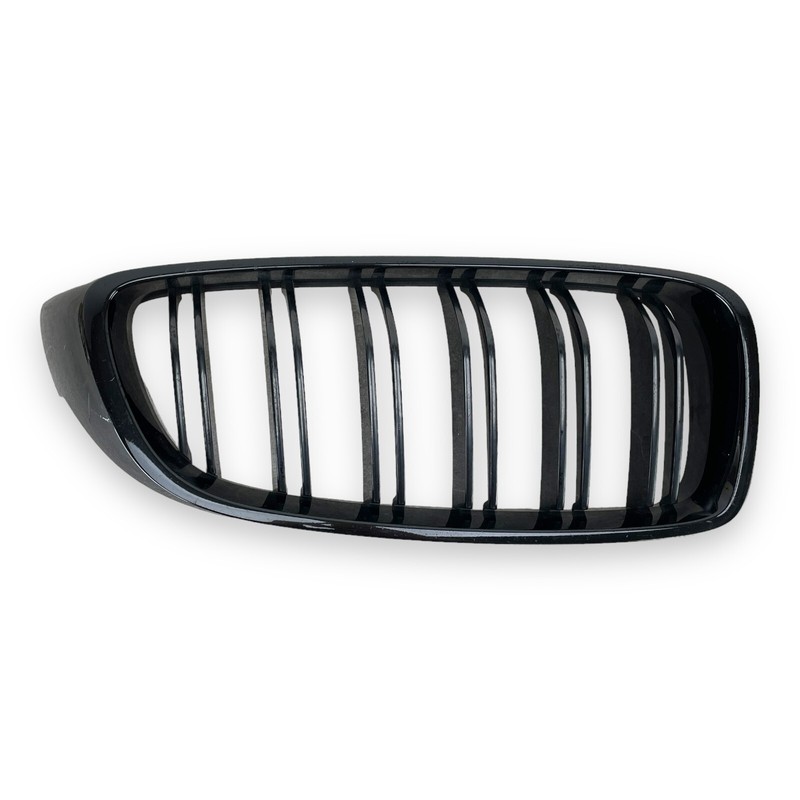 BMW M3 M4 F30 F32 F33 M-Sport F80 F82 F832 014-2019 Front right side grille OEM