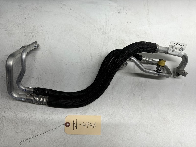 20-22 Tesla Model Y Ac Line Supermanifold To Compressor 1502020-00-B 4748 S24