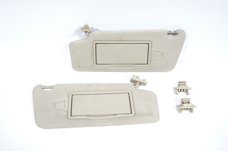 2008 - 2014 Mercedes Benz W204 C300 Left And Right Side Sunvisor Sun Visor 2 OEM