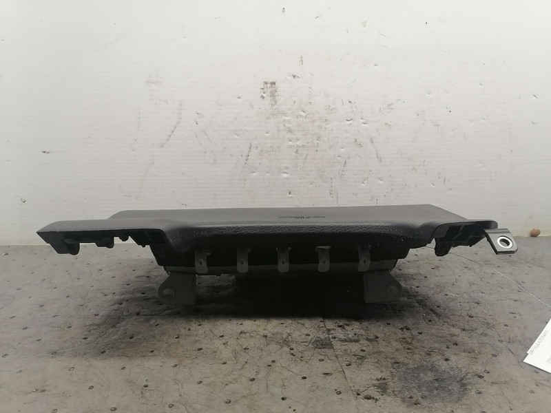 Driver Left Air Bag Sedan Driver Knee Fits 14-19 COROLLA 1607967