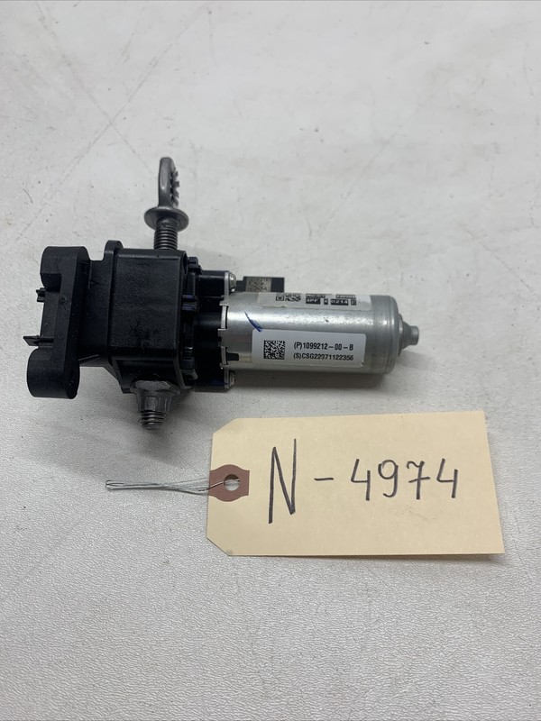 20-22 TESLA MODEL Y FRONT RH RIGHT PASSENGER SEAT ADJUSTER ADJUST MOTOR 4974 B25