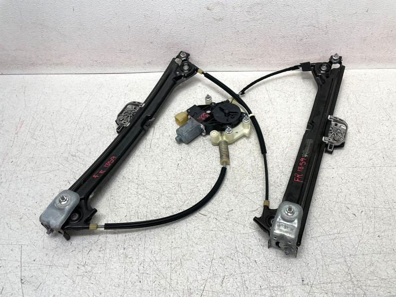 14-17 Maserati Quattroporte S Front Right Door Window Regulator W/Motor 1359 OEM