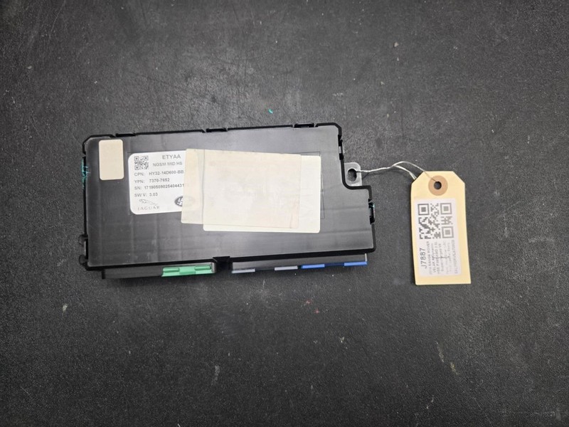 Front Right Seat Control Module 2018 Range Rover Velar HY32-14D600-BB 2019 2020