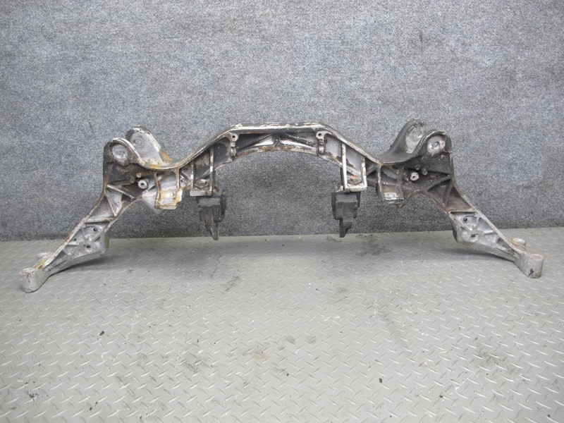 1984-1995 PORSCHE 928 S A/T REAR SUB FRAME SUSPENSION CROSSMEMBER CARRIER