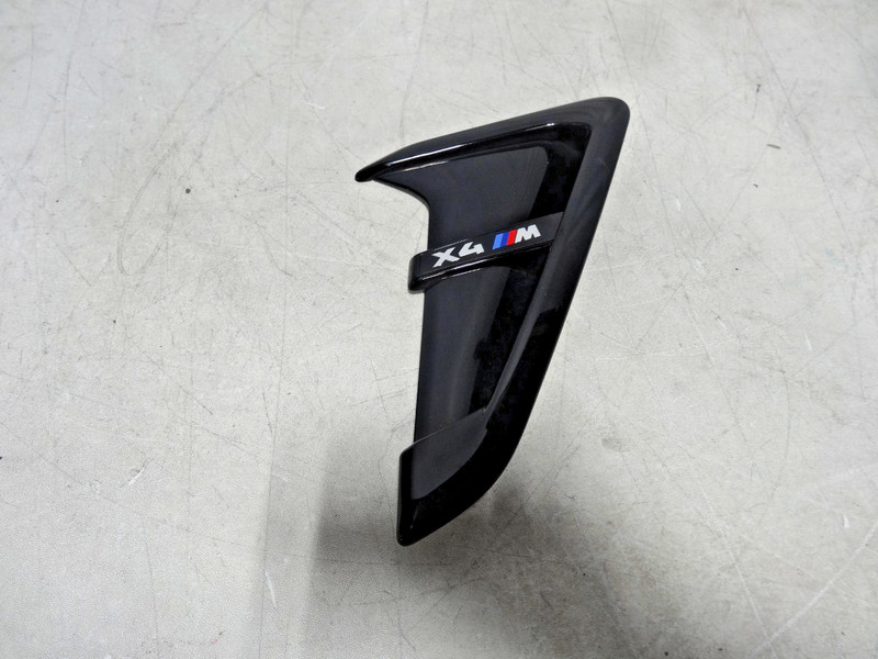 2019-2025 BMW x4 Right Wing Insert Trim! Factory Original Part