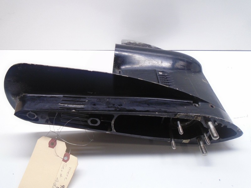A 1975-79 Mercury Gearcase Housing 1643-6037 6038A6 40 50 65 70 HP