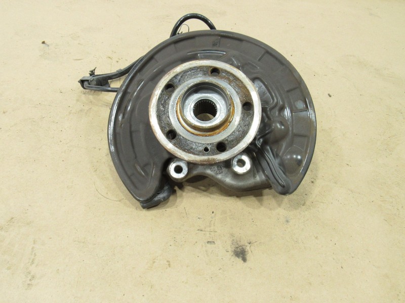 19-23 Mercedes A35 V177 2021 AWD Rear Right Pass Spindle Knuckle Axle Hub :A