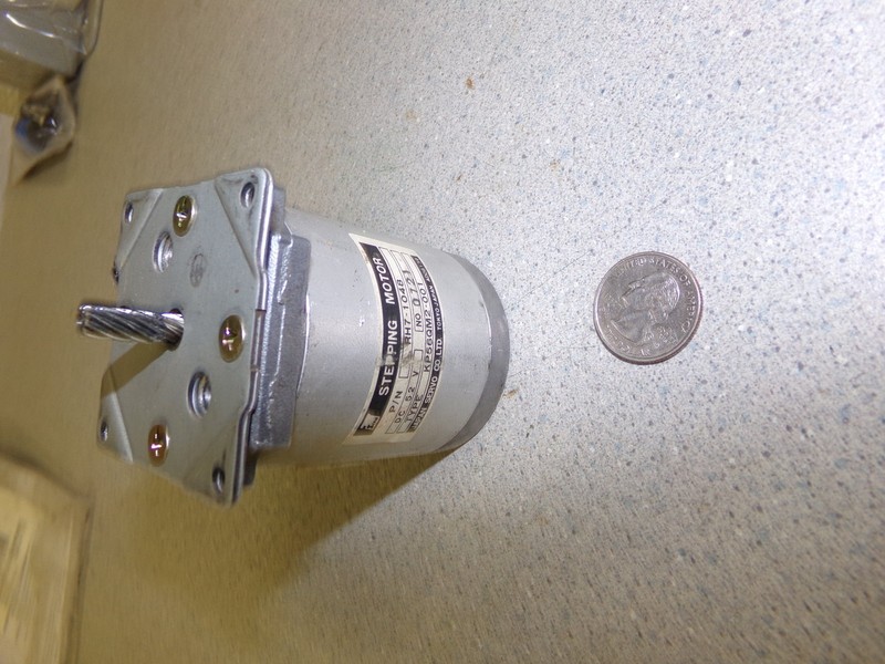 Servo RH7.1048 Stepping Motor Type KP56QM2-001 *FREE SHIPPING*