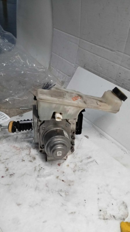2020 Ford Escape ABS Hydraulic Assembly OEM 1.5L Black 81K Miles