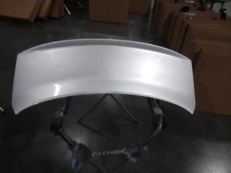 2017 Jaguar XE Deck Lid Trunk Lid Silver OEM Used 94000 Miles T2H1056