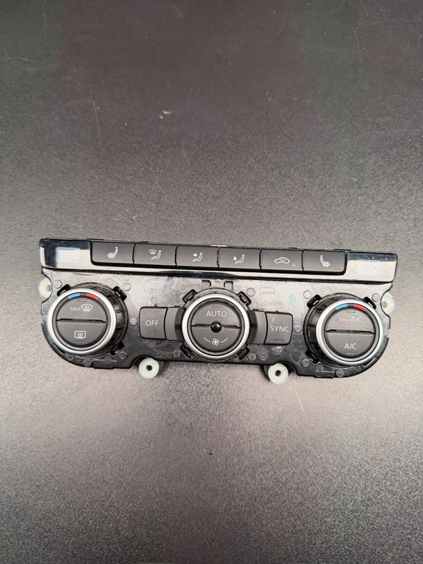 2013-2017 VW VOLKSWAGEN CC EOS JETTADASH A/C HEAT CLIMATE CONTROL UNIT OEM