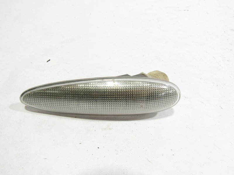 02-06 Maserati Coupe GT 2004 Front Left Driver Turn Signal Indicator Light Lamp;
