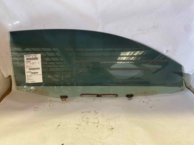 Front Door Glass/window SCION TC Right 05 06 07 08 09 10