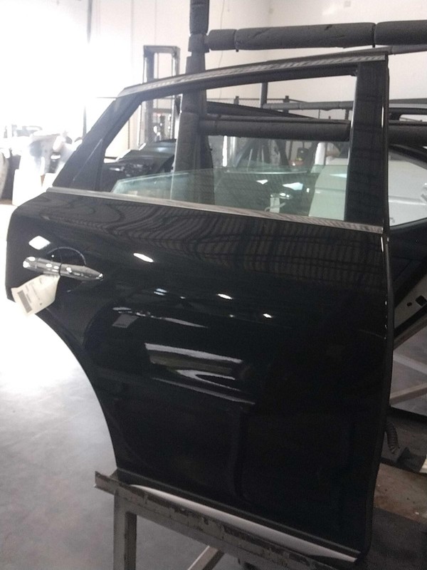 2017 INFINITI QX50 Rear Right Door Black OEM Used 72000 Miles NJ25-20651-503378