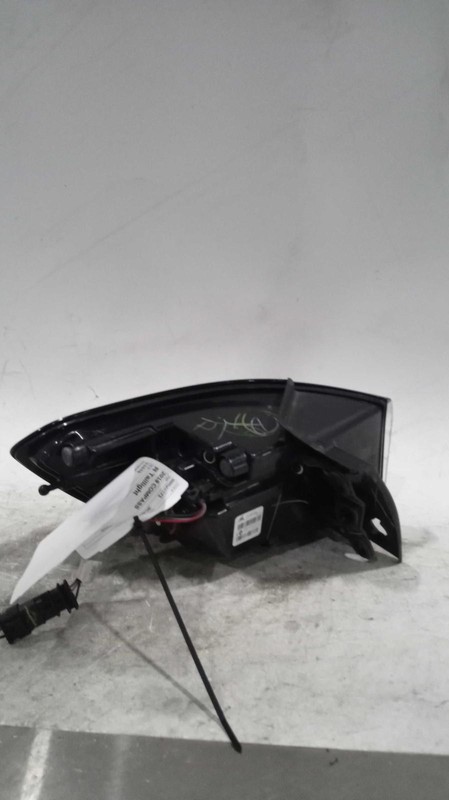 2019 Jeep Compass Right Tail Light Assembly Black 720191 OEM Used 99K Miles