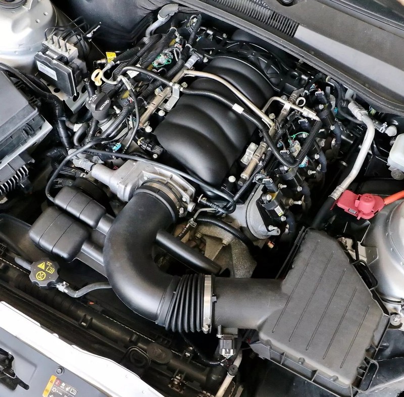 2011 Camaro SS 6.2L LS3 Engine w/ TR6060 6-Speed Manual Transmission 48K Miles
