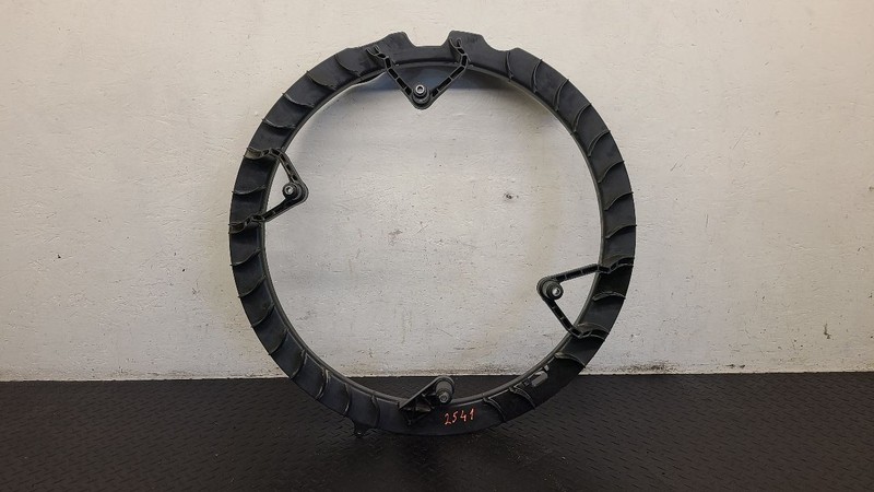 08-10 Ford F250SD F350SD 6.4L Cooling Radiator Fan Blade Shroud OEM 7C3Z-8B614-A