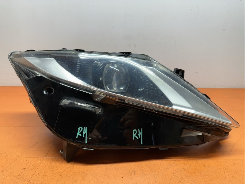DP6313W029AD | 2013 - 2016 Lincoln MKZ Right Passenger Adaptive LED Headlight OE