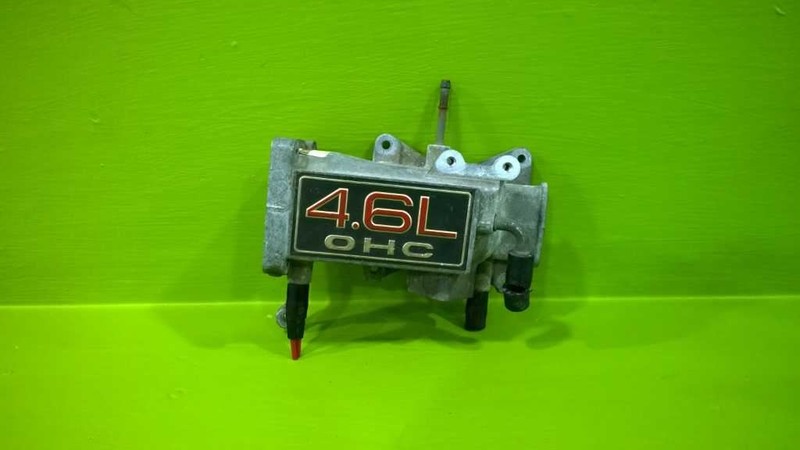 96 COUGAR THROTTLE BODY ELBOW FROM INTAKE TO MANIFOLD OEM 180-10