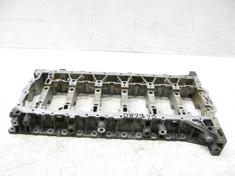 12-19 BMW E71 X6 X5 X3 X4 1 3 4 5 6 7 3.0 ENGINE BLOCK LOWER CRANKCASE HOUSING 0