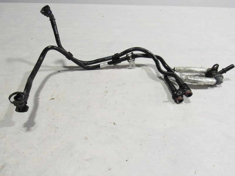 18-20 Mercedes E63 S W213 2018 4.0L Right Vacuum Purge Line Hose Pipe Tube >:Y