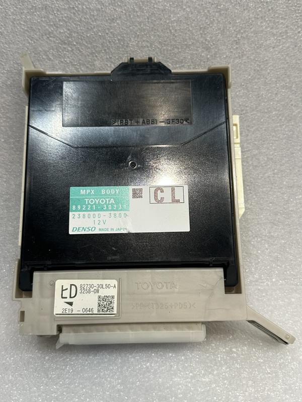 13 LEXUS GS350 GATEWAY MULTPLEX MODULE CONTROL COMPUTER OEM 89221-30331
