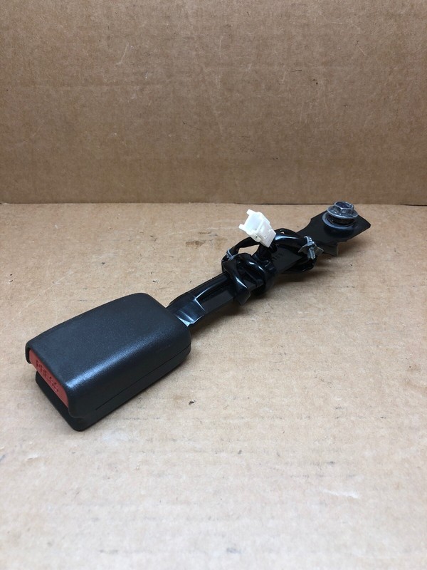 2013-2017 Nissan Sentra Front Left Driver Seat Belt Seatbelt Buckle