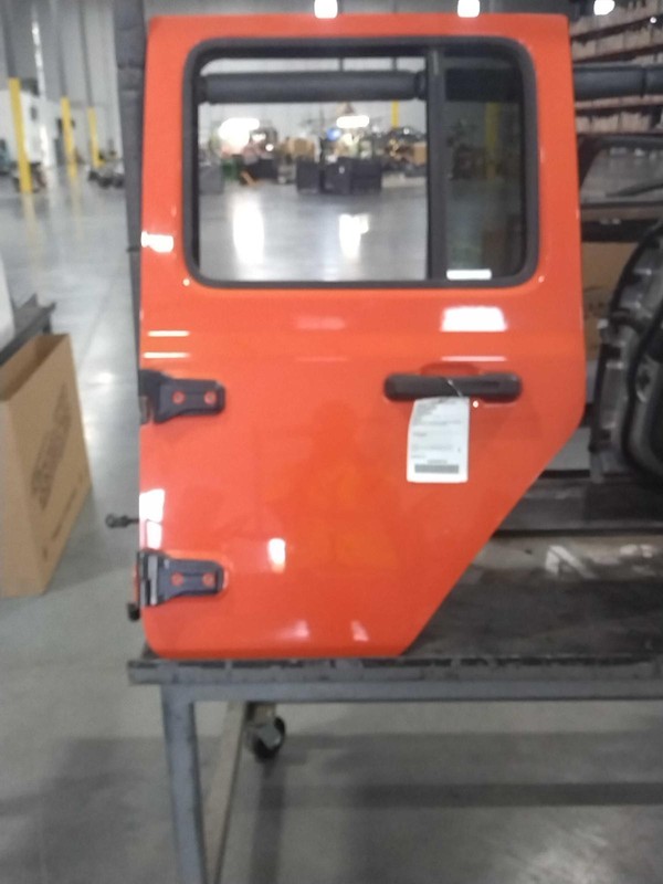2018 Jeep Wrangler Left Door Orange 4DR SUV Used Part 682625 92000 Miles