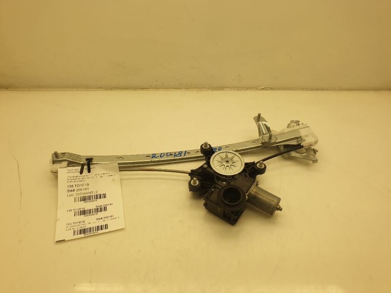19 20 Toyota Corolla Hatchback Driver Left Rear Window Regulator with Motor