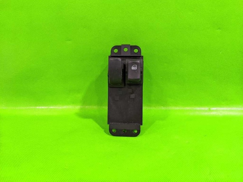 95-99 ECLIPSE CONV PASSENGER RIGHT FRONT WINDOW LOCK SWITCH OEM 4319-7