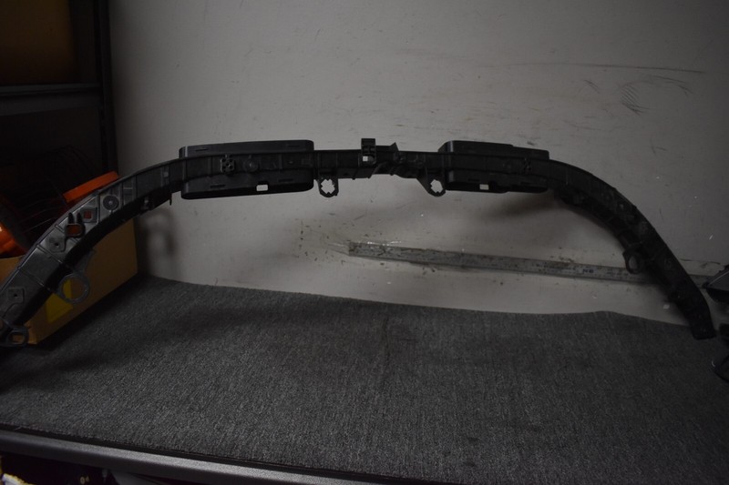 2020-2021 MERCEDES BENZ GLB 250 UPPER TIE BAR FACTORY OEM