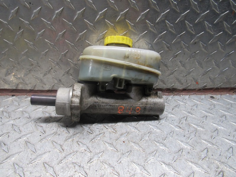 97 98 DODGE DAKOTA BRAKE MASTER CYLINDER / 97 - 06 WRANGLER