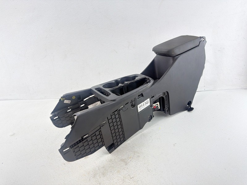 2024-2025 CHEVROLET TRAX FRONT CENTER CONSOLE LOWER FLOOR FRAME BASE BRACKET OEM