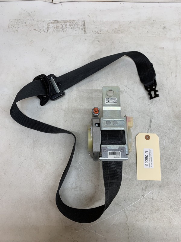 16-20 TESLA MODEL S SEATBELT 1ST ROW LEFT FRONT 1019468-02-C 25068 B120