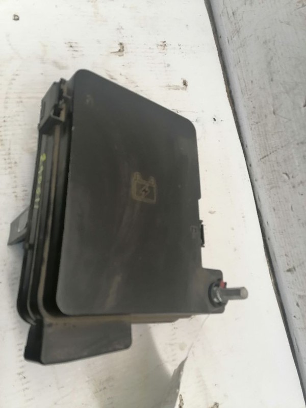 Fuse Box Engine Fits 10 EQUINOX 1512080