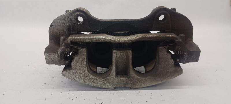 17-'20 CHRYSLER PACIFICA Left Front Caliper 98K Miles OEM 1 Year Warranty!