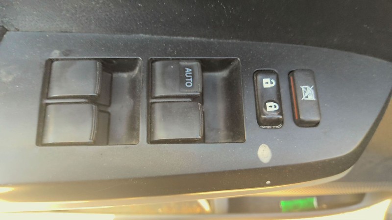 Door Switch Front TOYOTA TUNDRA 15 16 17 18 19 20 21