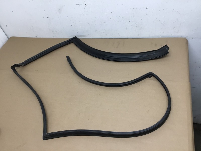 Land Range Rover SC Rear Right Pass Door Weather Strip Seal Rubber 10 11 12 |:A