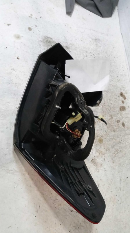 2012 Subaru Legacy Left Tail Light Assembly White 605012 Used 152K Mi