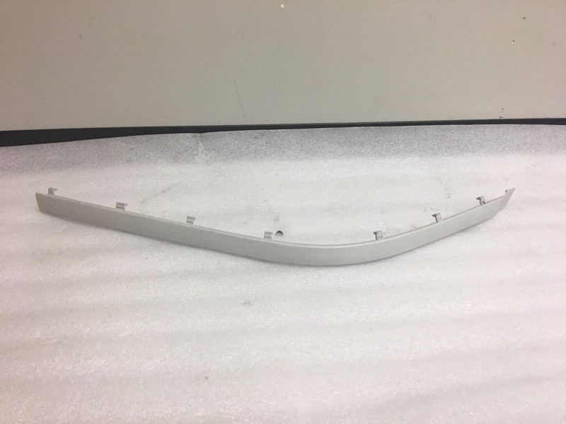1997-2003 BMW 530i 525i 540i 528i FRONT Strip Left DRIVER OEM 5111-8226561