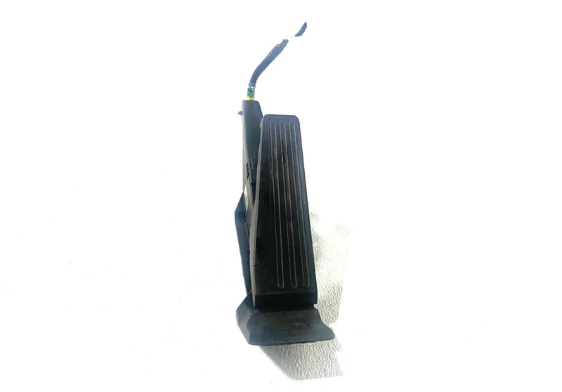 17-22 INFINITI Q60 ACCELERATOR THROTTLE GAS PEDAL SENSOR OEM #A0.34