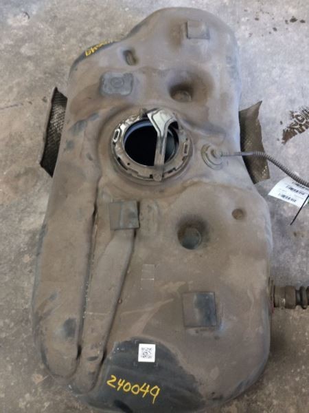 12-18 TOYOTA PRIUS V 1.8L FWD AT 11.9 GALLON GAS FUEL TANK