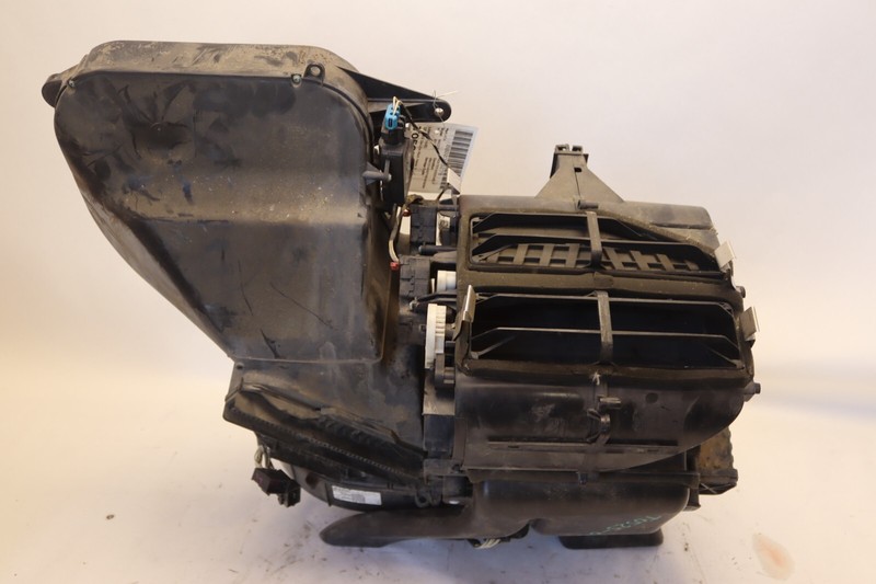 2013-2018 MACK CXU613 HVAC HEATER A/C AIR CONDIITON BLOWER HOUSING OEM