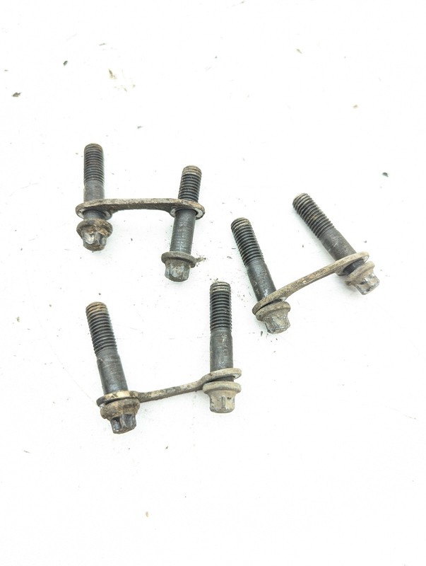 99-05 Bmw E46 3 Series Rear Right CV AXLE BOLTS BOLT SET